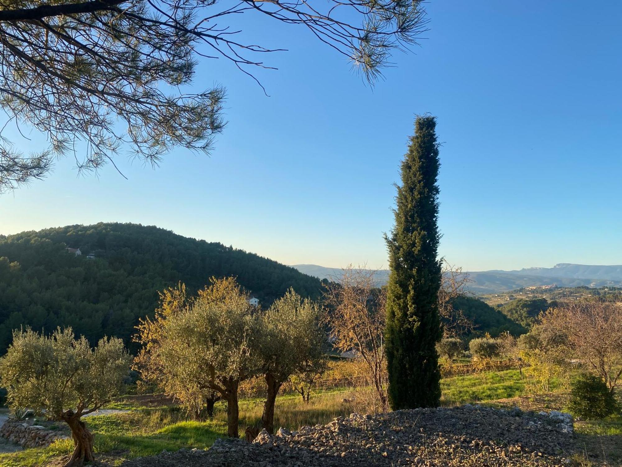 Castel'Lodge Le Beausset Esterno foto